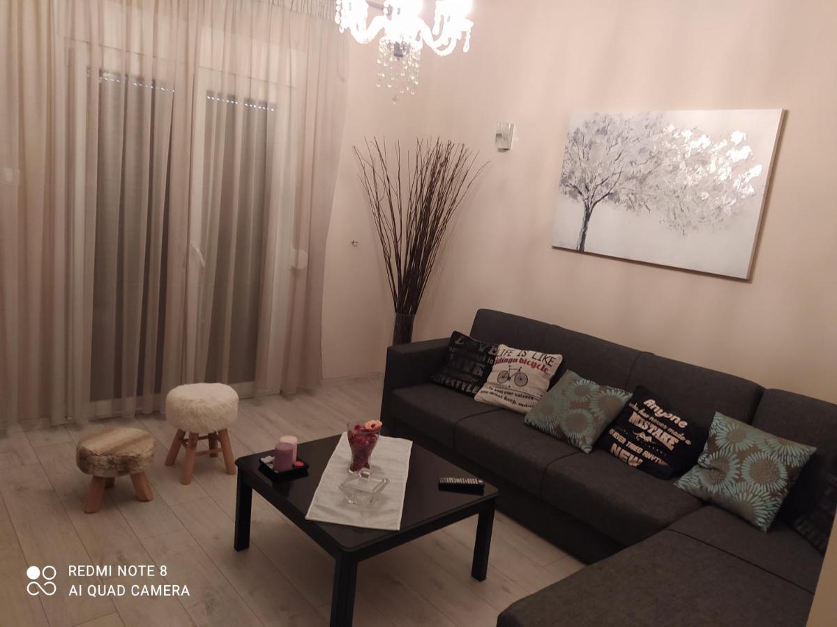 Anthi'S House Apartment Preveza Bagian luar foto